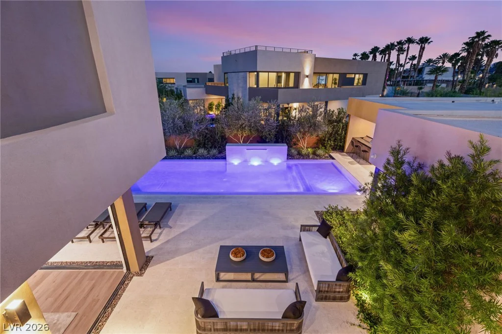 7385 Heron Canyon, Las Vegas, NV 89117