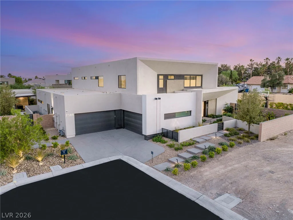 7385 Heron Canyon, Las Vegas, NV 89117