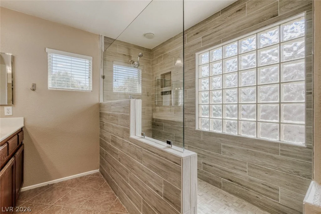 7539 Benlomond, Las Vegas, NV 89179