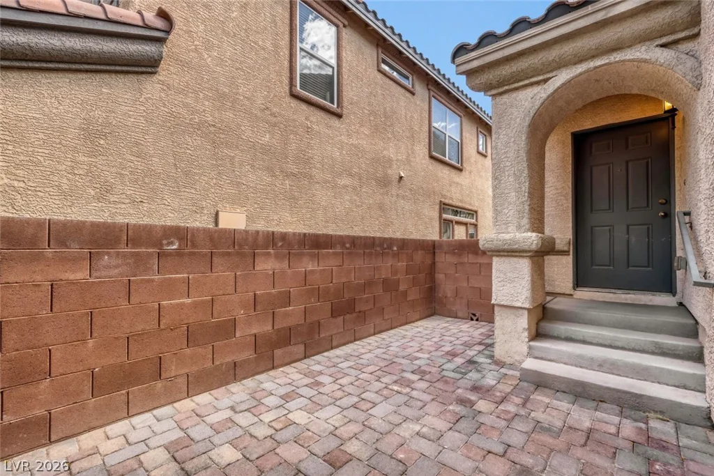 7539 Benlomond, Las Vegas, NV 89179
