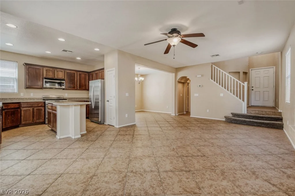 7539 Benlomond, Las Vegas, NV 89179