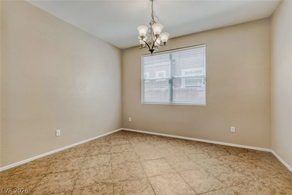 7539 Benlomond, Las Vegas, NV 89179