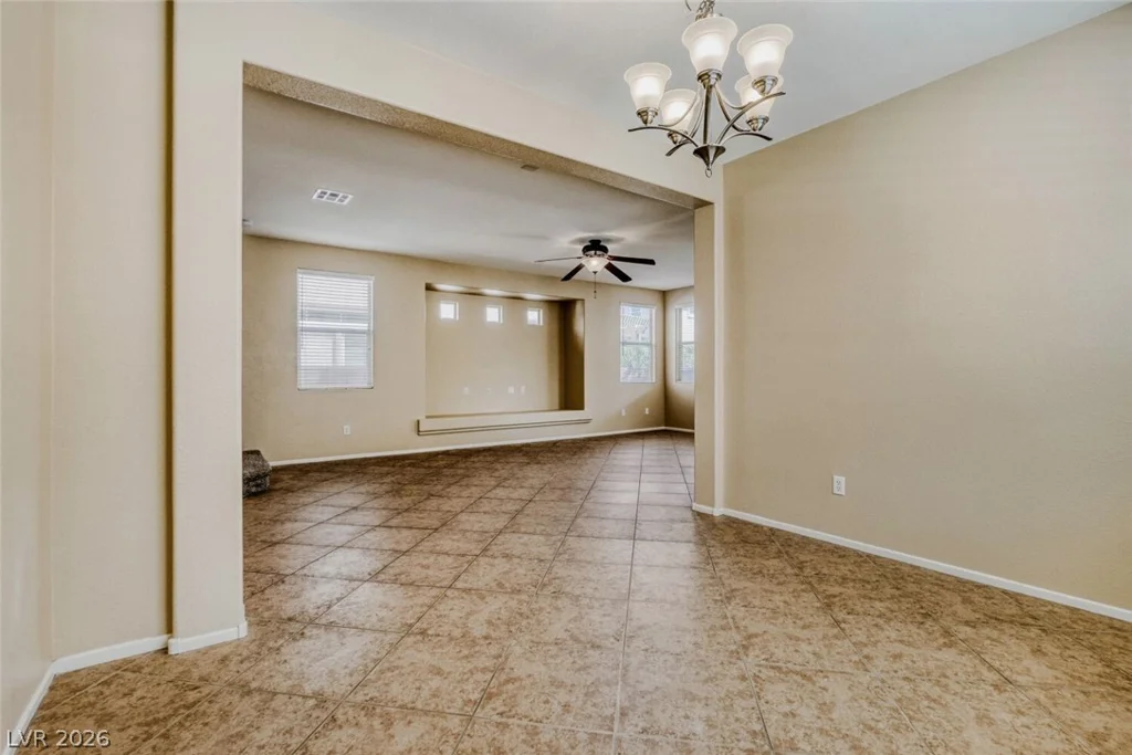 7539 Benlomond, Las Vegas, NV 89179