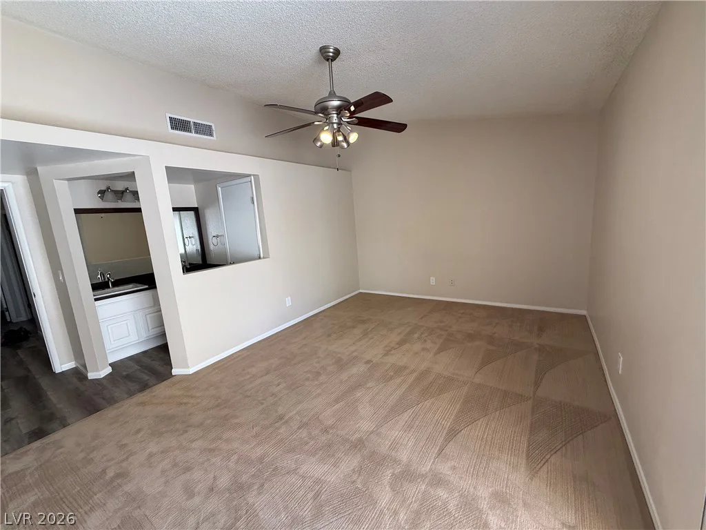3049 Brigantine, Las Vegas, NV 89128