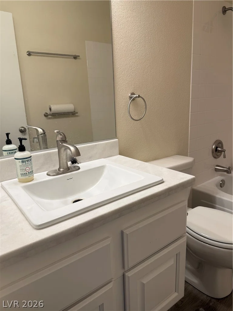 3049 Brigantine, Las Vegas, NV 89128