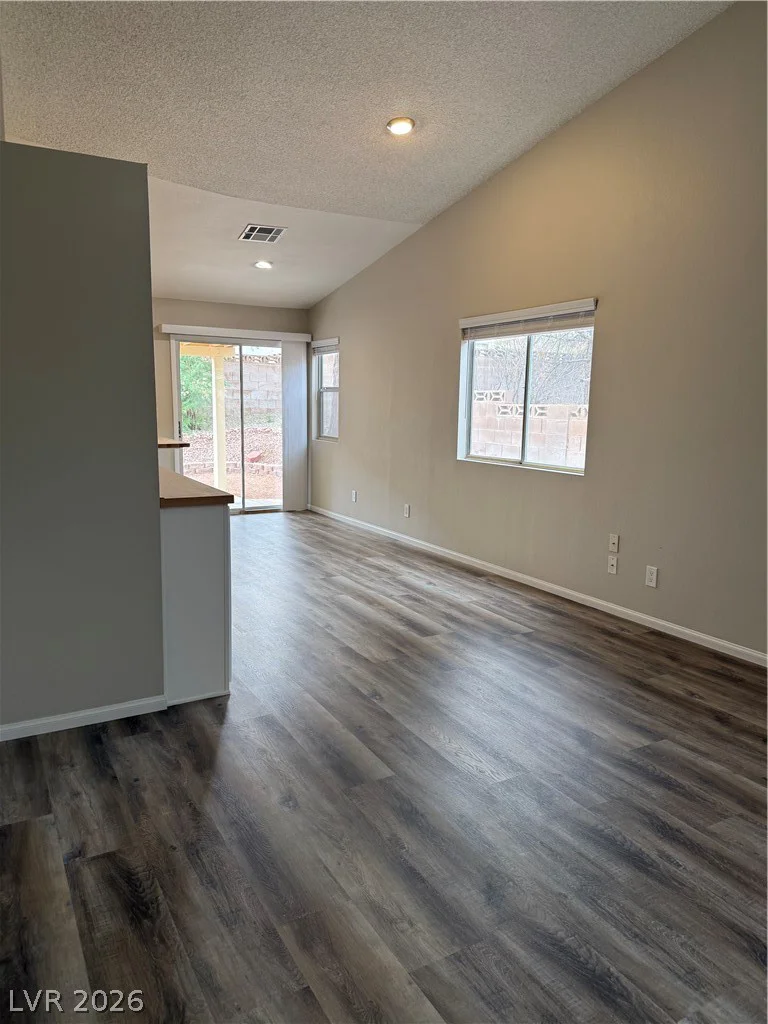 3049 Brigantine, Las Vegas, NV 89128