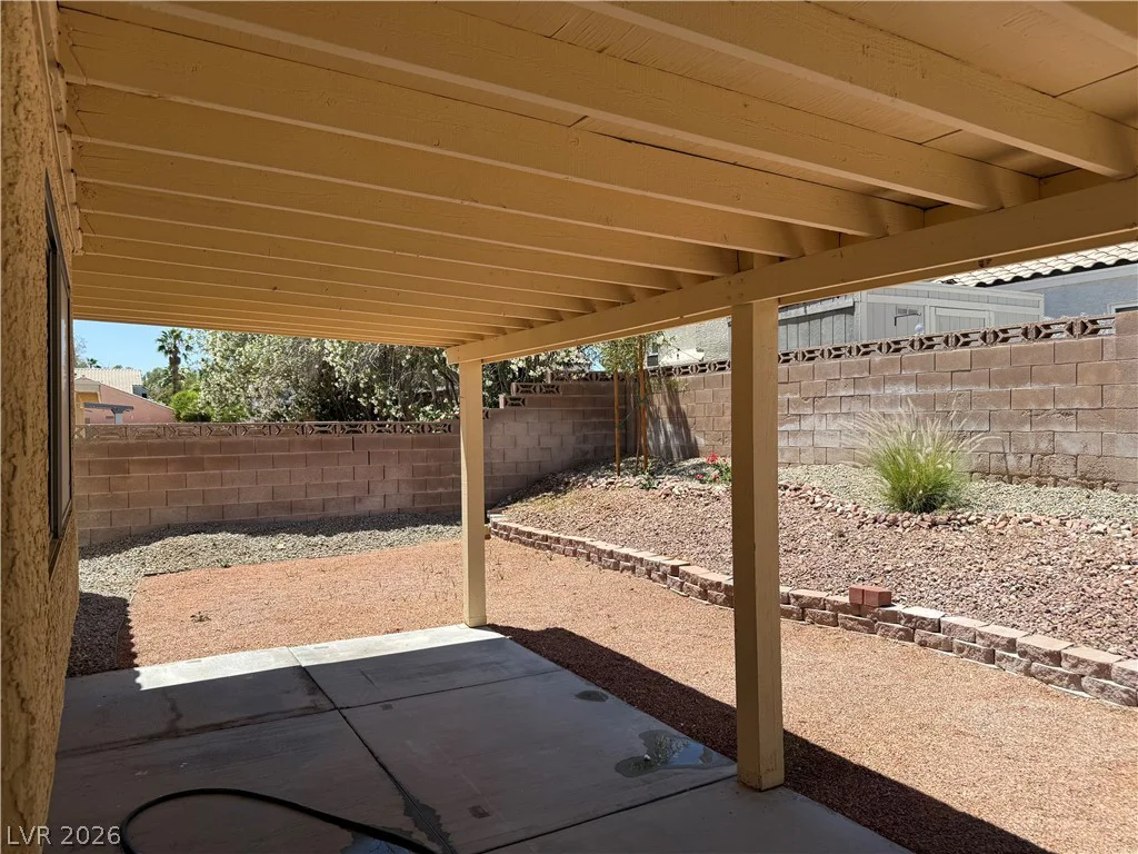 3049 Brigantine, Las Vegas, NV 89128
