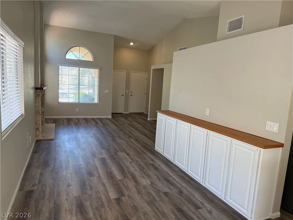 3049 Brigantine, Las Vegas, NV 89128
