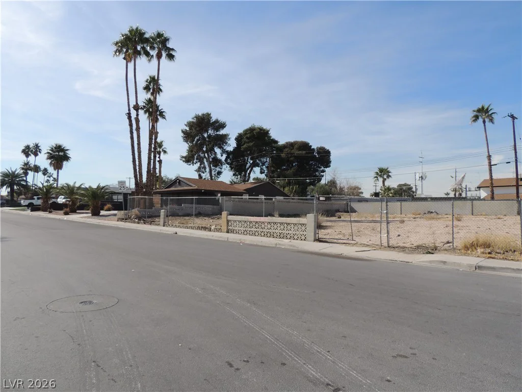 3313 Seneca, Las Vegas, NV 89169