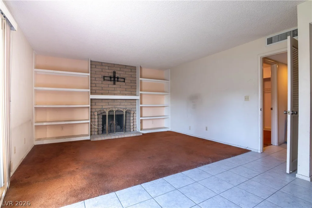 6333 Obannon, Las Vegas, NV 89146