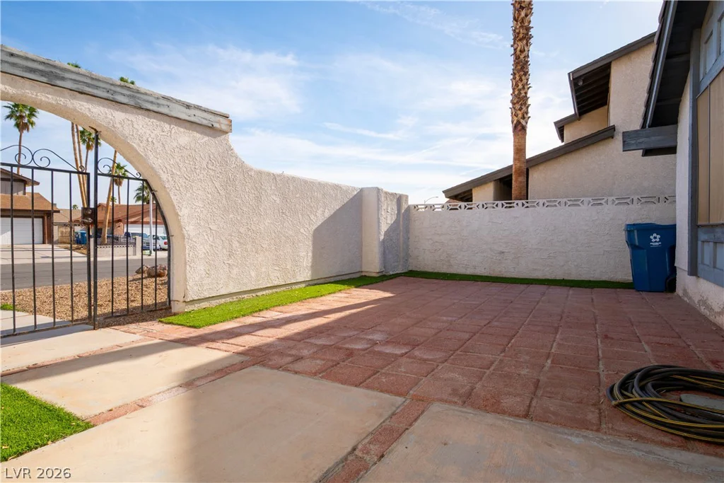 6333 Obannon, Las Vegas, NV 89146