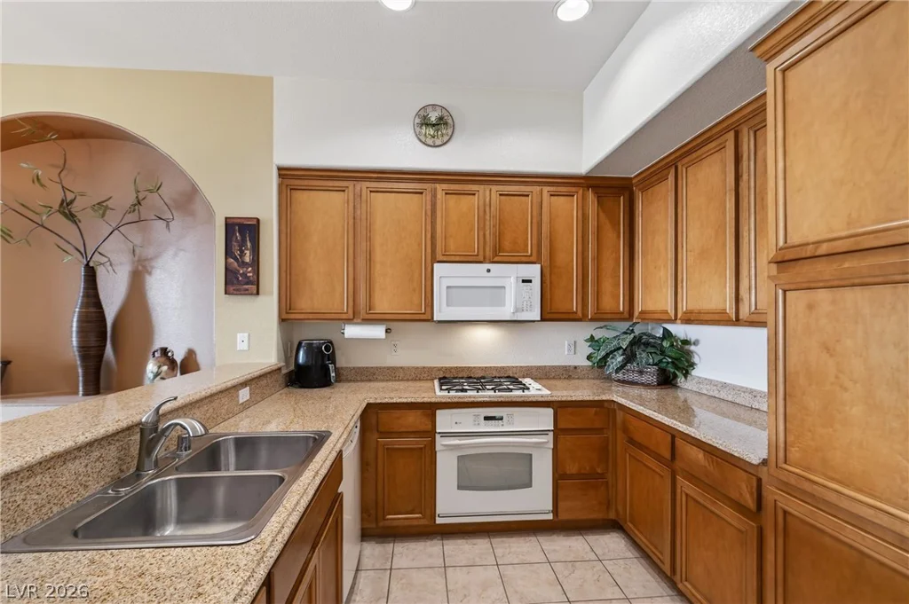 62 Serene, Las Vegas, NV 89123