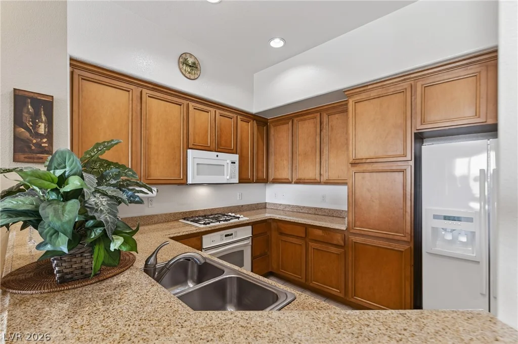 62 Serene, Las Vegas, NV 89123