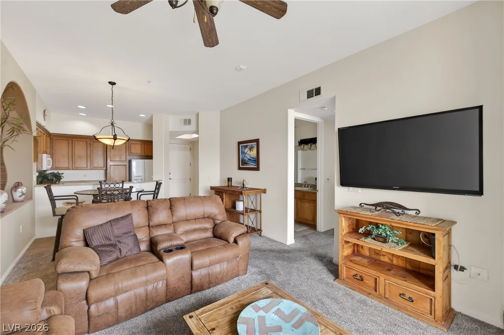 62 Serene, Las Vegas, NV 89123