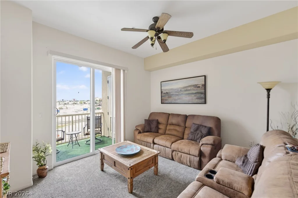 62 Serene, Las Vegas, NV 89123