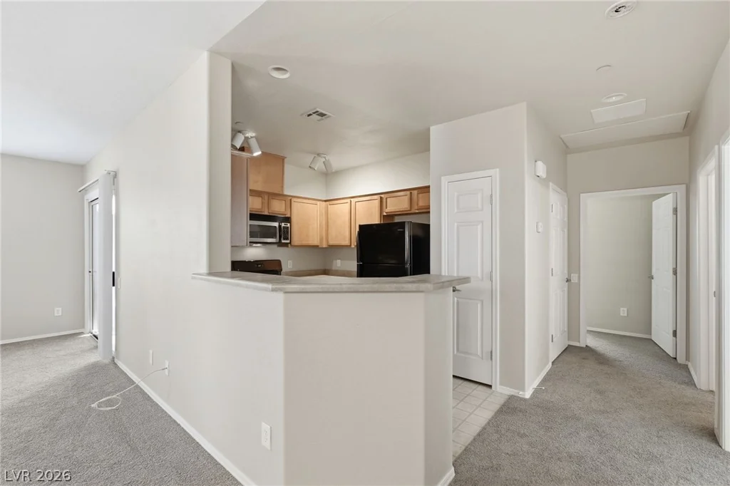 8324 Charleston, Las Vegas, NV 89117