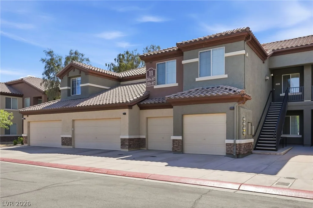 8324 Charleston, Las Vegas, NV 89117