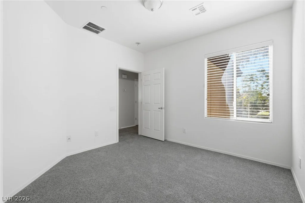 8324 Charleston, Las Vegas, NV 89117