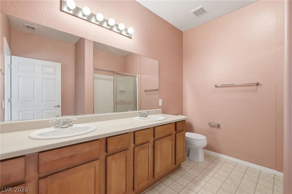 8324 Charleston, Las Vegas, NV 89117