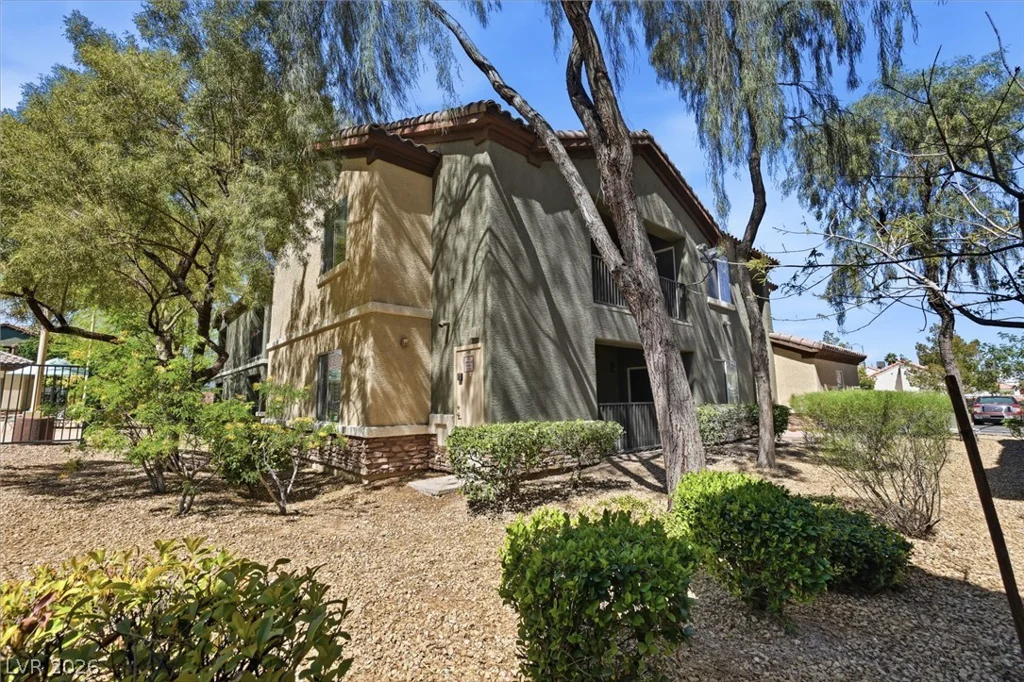 8324 Charleston, Las Vegas, NV 89117