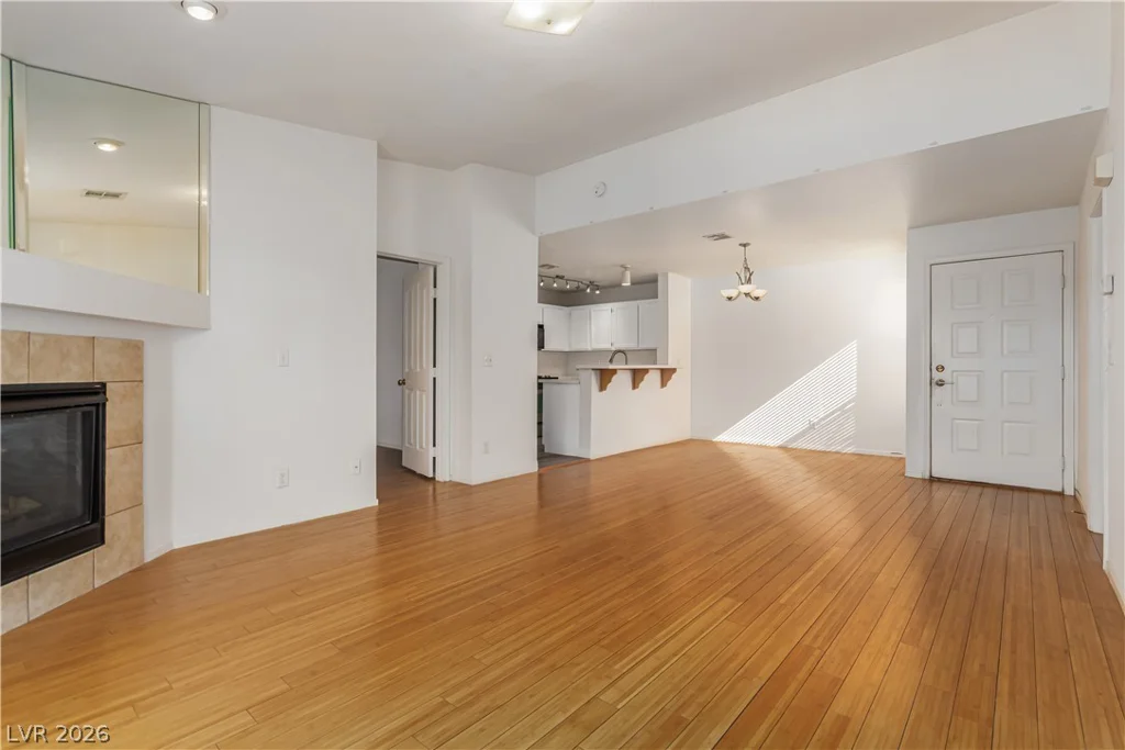 8452 Boseck, Las Vegas, NV 89145