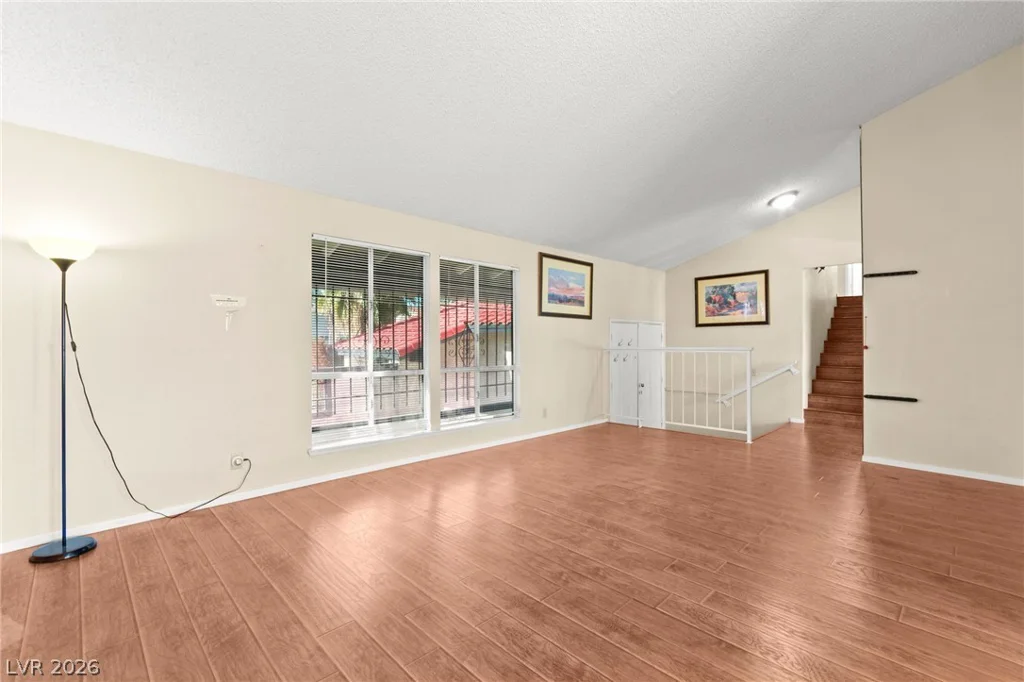 3842 Higley, Las Vegas, NV 89103