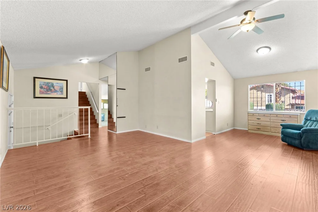 3842 Higley, Las Vegas, NV 89103