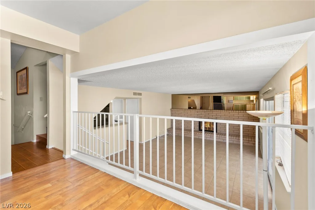3842 Higley, Las Vegas, NV 89103