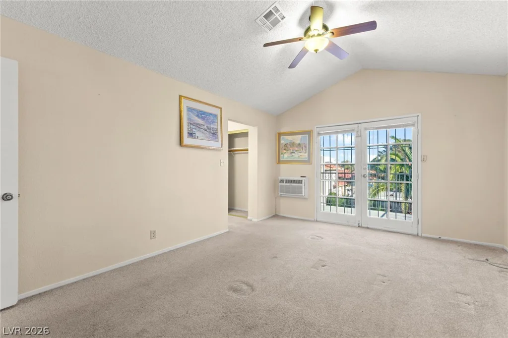3842 Higley, Las Vegas, NV 89103