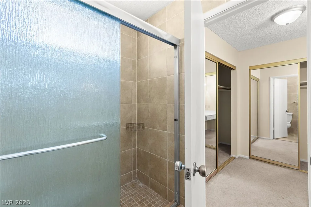 3842 Higley, Las Vegas, NV 89103