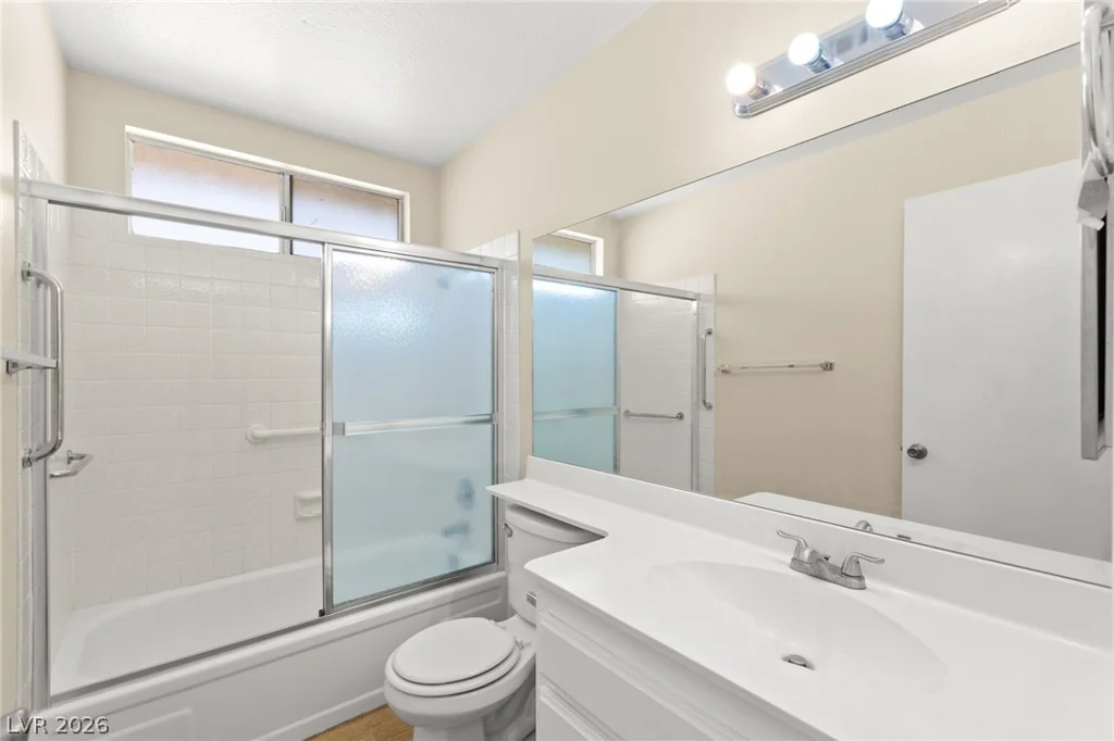 3842 Higley, Las Vegas, NV 89103