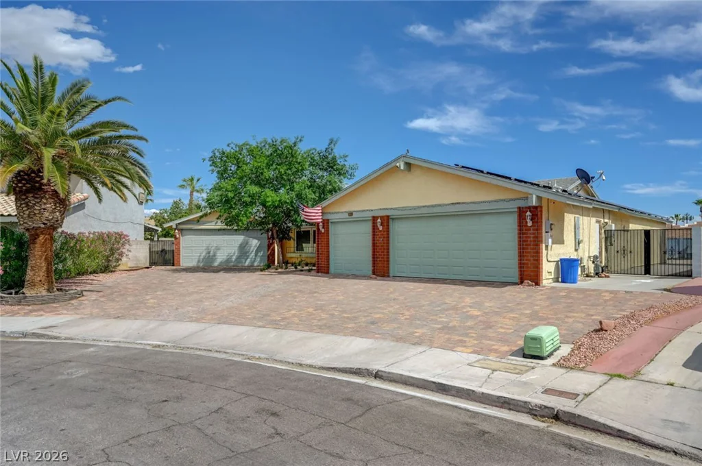 2213 Piccolo, Las Vegas, NV 89146