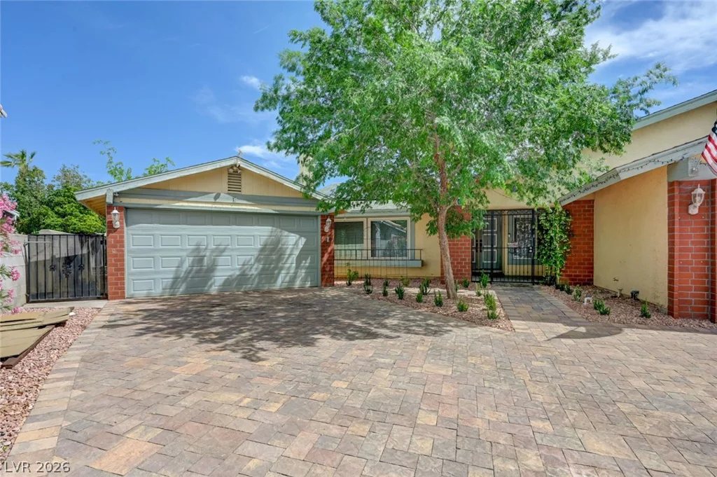 2213 Piccolo, Las Vegas, NV 89146