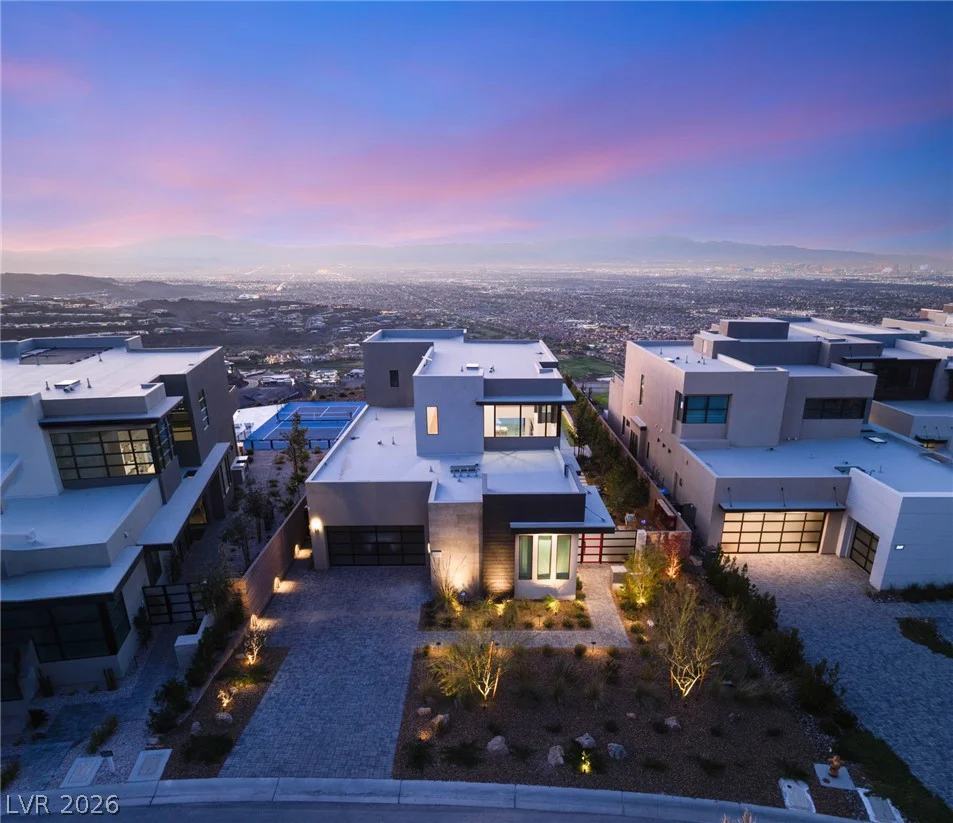 571 Overlook Rim, Henderson, NV 89012