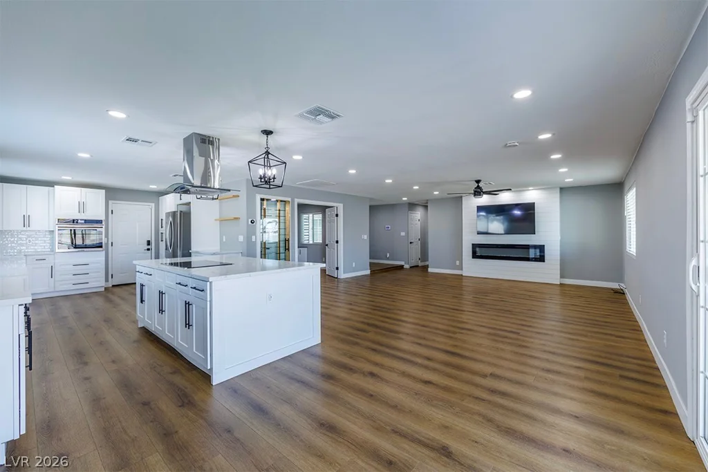 7160 Polaris, Las Vegas, NV 89118