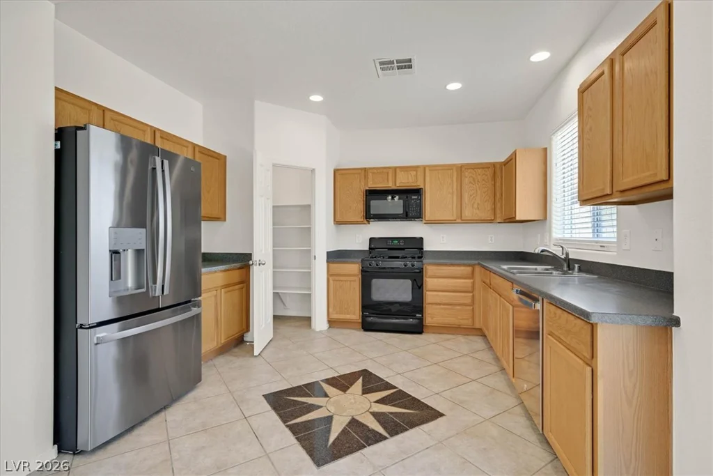2820 Blythswood, Henderson, NV 89044