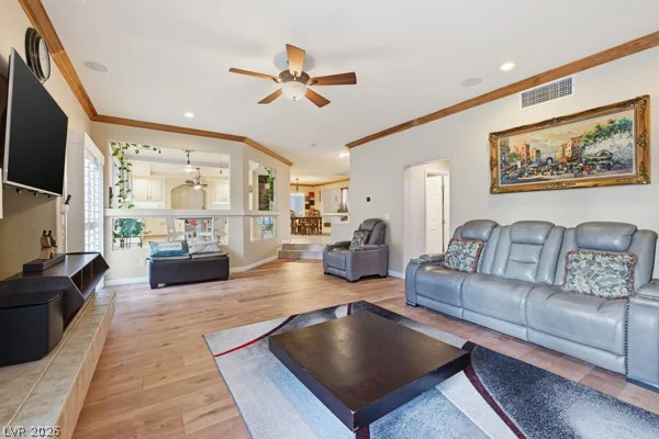 7897 Salt Spray, Las Vegas, NV 89139