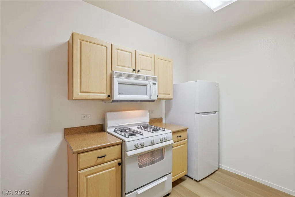 8250 Grand Canyon, Las Vegas, NV 89166