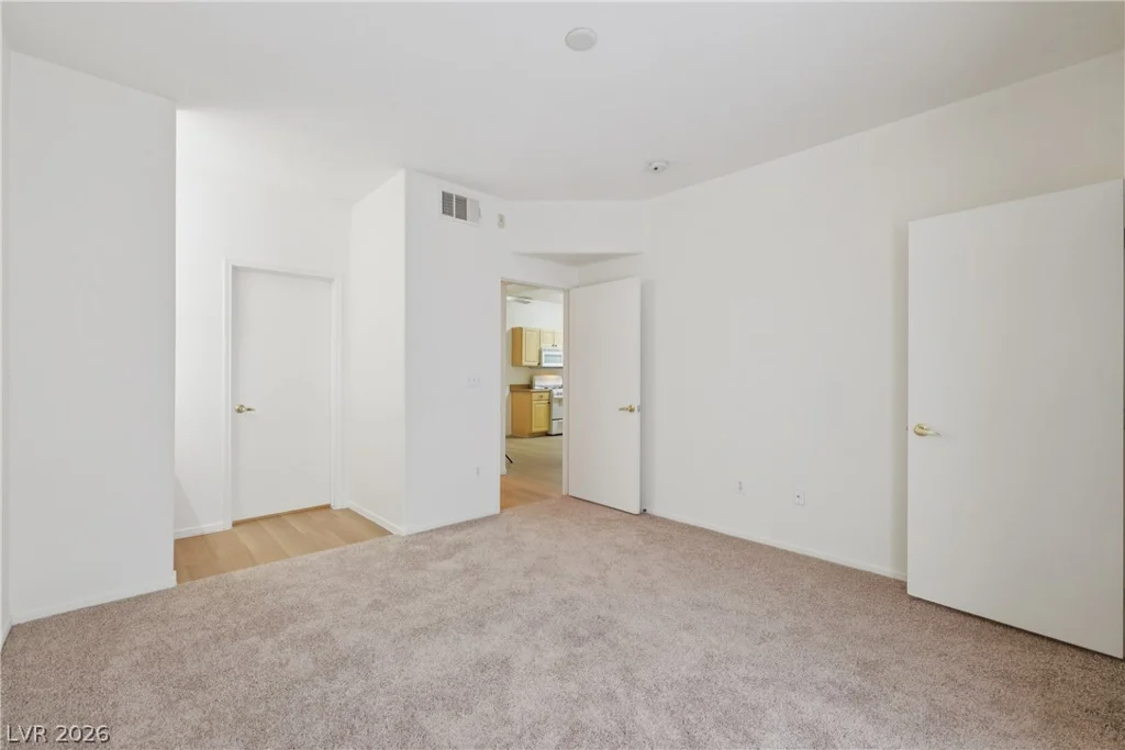 8250 Grand Canyon, Las Vegas, NV 89166