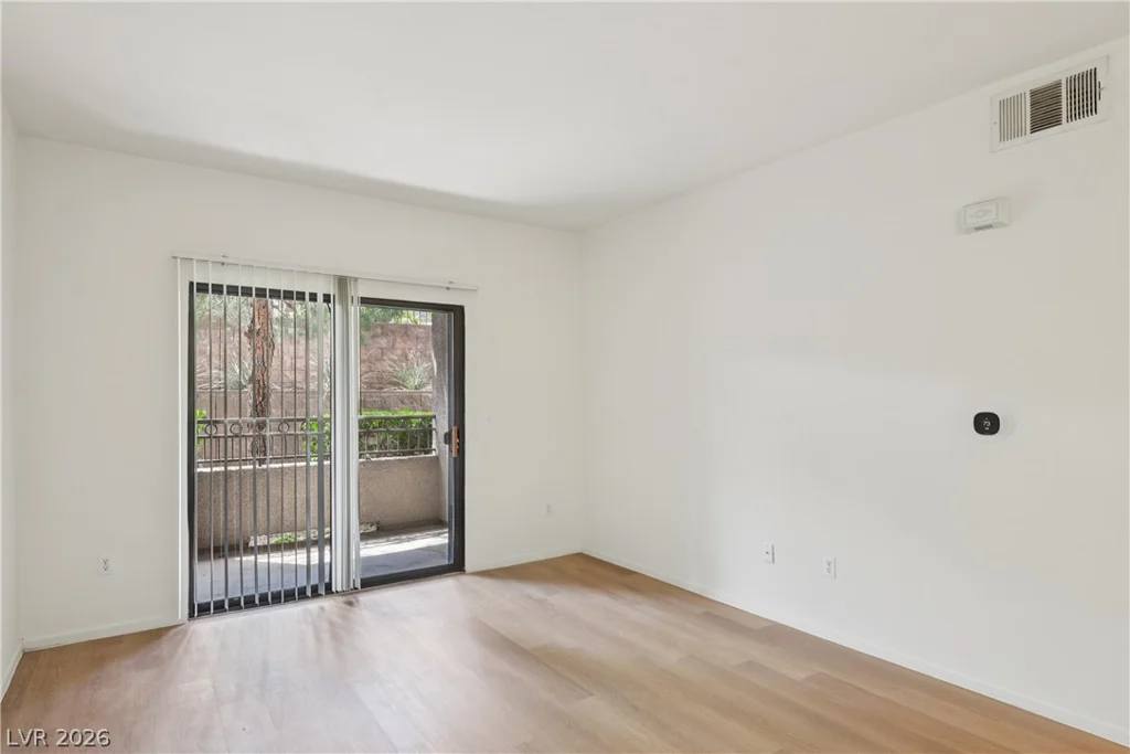 8250 Grand Canyon, Las Vegas, NV 89166