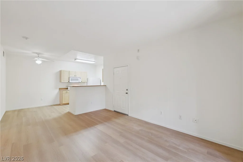 8250 Grand Canyon, Las Vegas, NV 89166