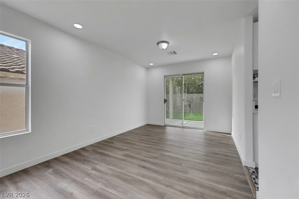 8633 Majestic Pine, Las Vegas, NV 89143