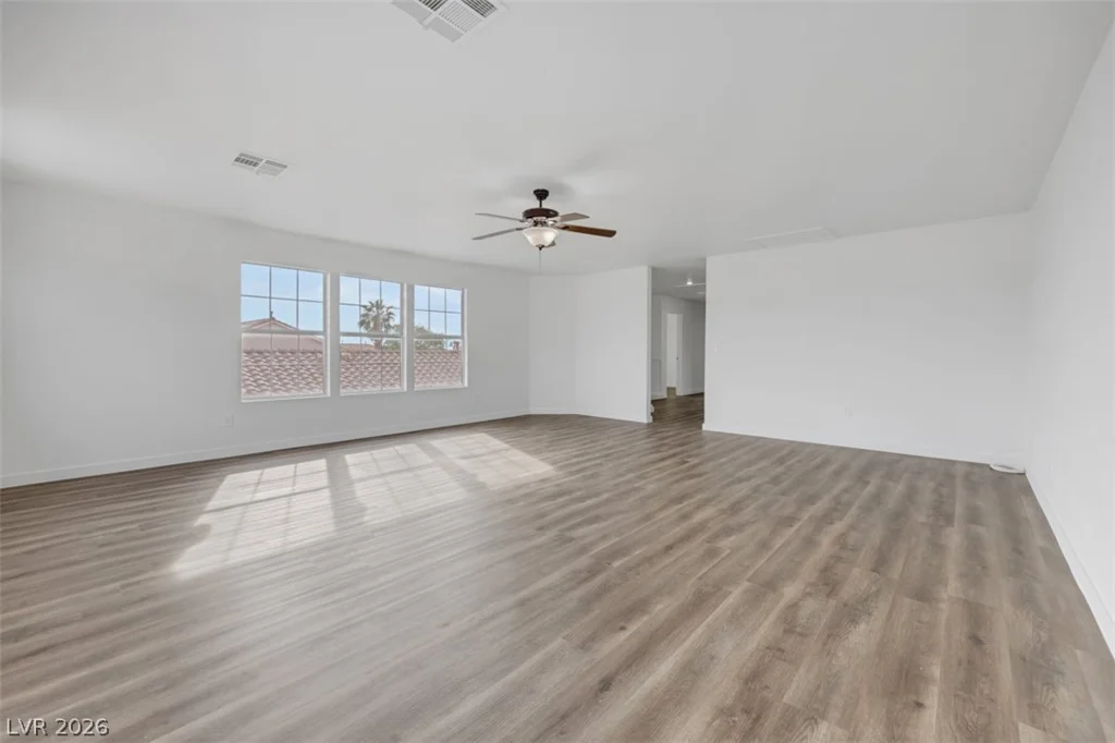 8633 Majestic Pine, Las Vegas, NV 89143