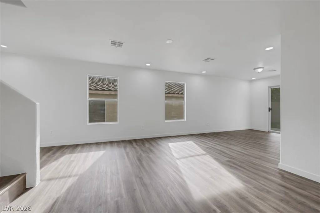 8633 Majestic Pine, Las Vegas, NV 89143