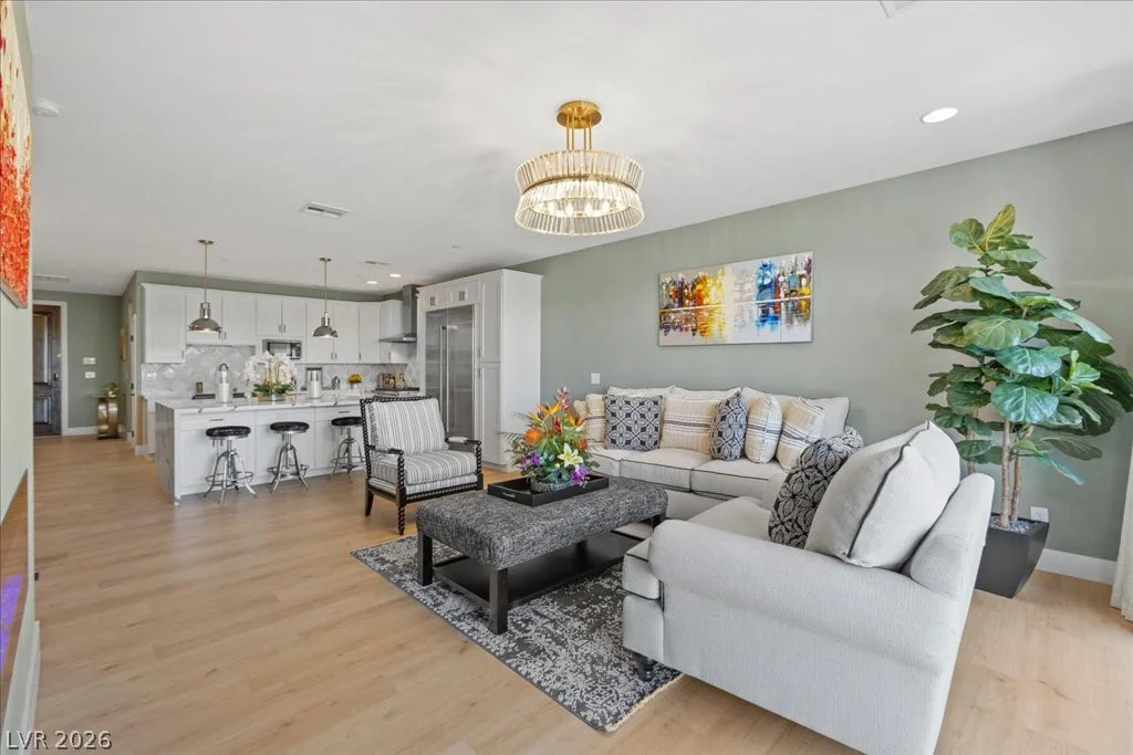 1195 Calcione, Henderson, NV 89011