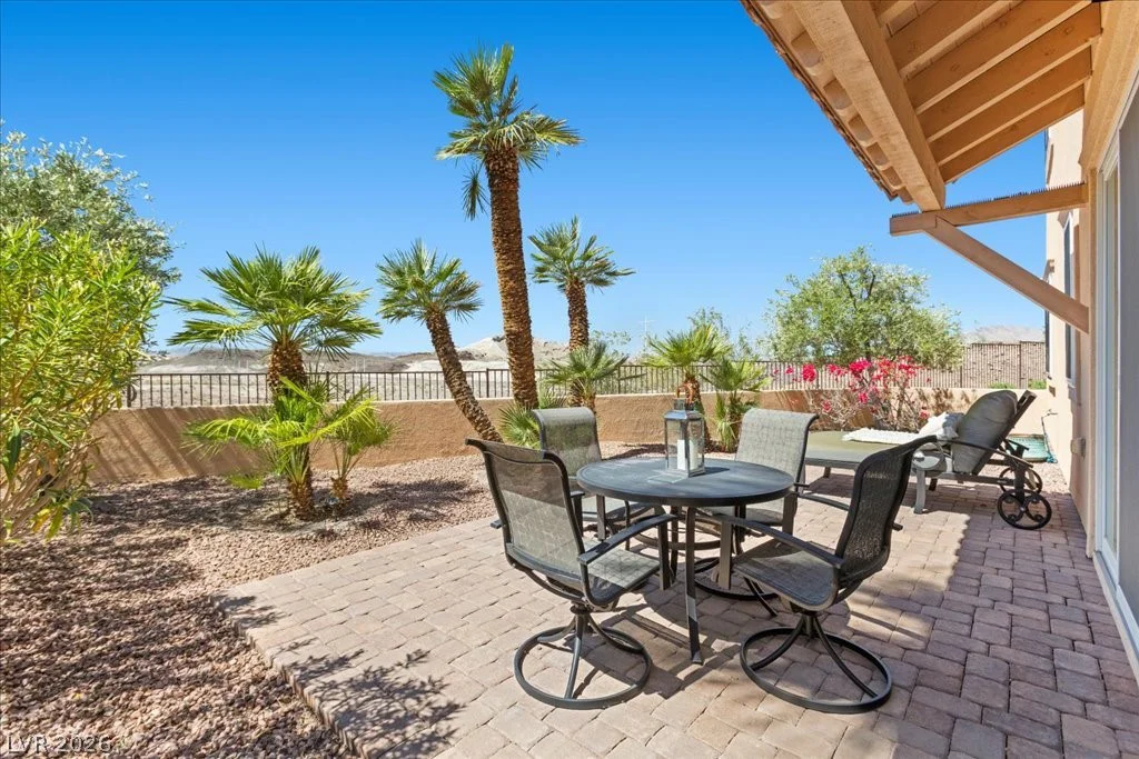 1195 Calcione, Henderson, NV 89011