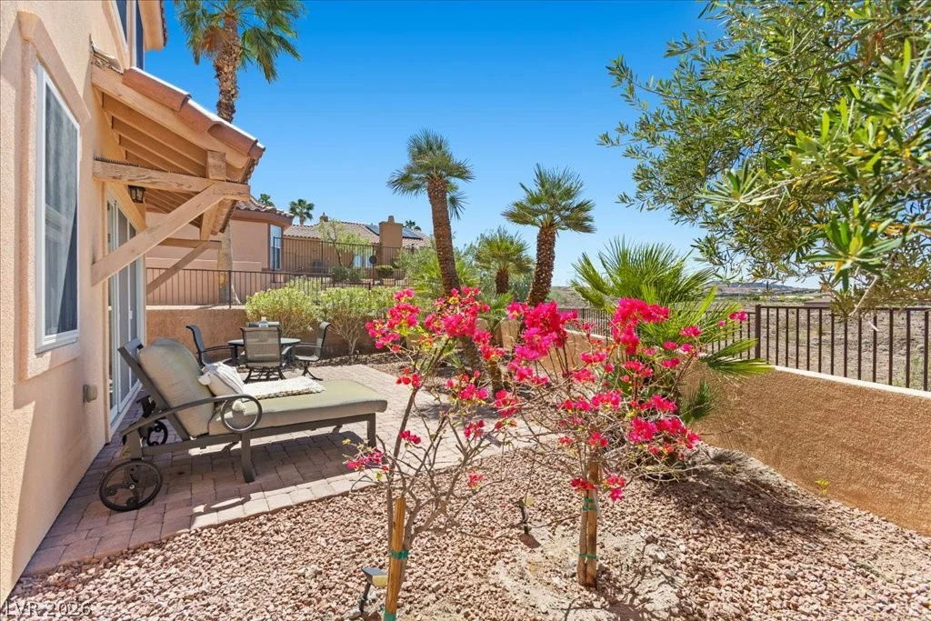 1195 Calcione, Henderson, NV 89011