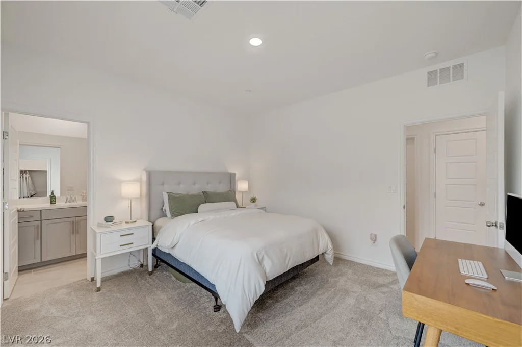 600 Carriage Hill, Las Vegas, NV 89138