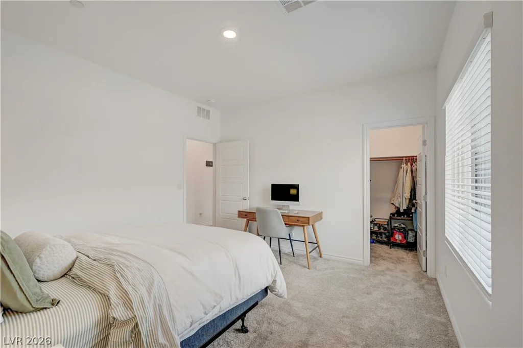 600 Carriage Hill, Las Vegas, NV 89138