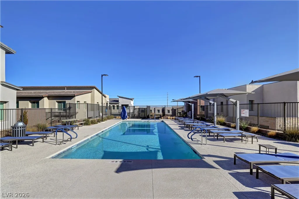 600 Carriage Hill, Las Vegas, NV 89138